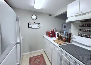 123 Mamaroneck Ave in Mamaroneck, NY - Building Photo - Building Photo