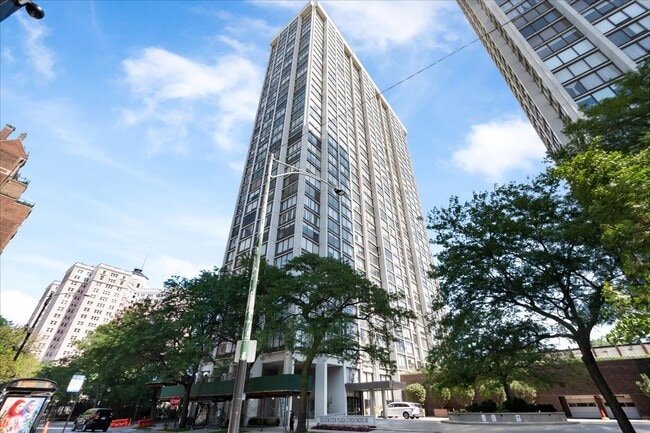 property at 5455 N Sheridan Rd