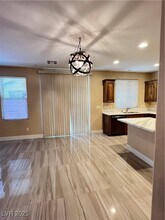 10536 Harvest Wind Dr in Las Vegas, NV - Foto de edificio - Building Photo