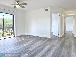 567 Trace Cir in Deerfield Beach, FL - Building Photo - Building Photo