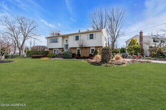 2412 Homestead Ave in Spring Lake, NJ - Building Photo - Building Photo