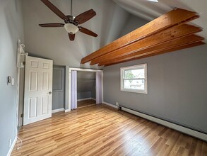 40 Oak Square Ave in Boston, MA - Building Photo - Building Photo