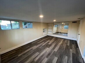 885 Fourth Ave in Pinole, CA - Building Photo - Building Photo