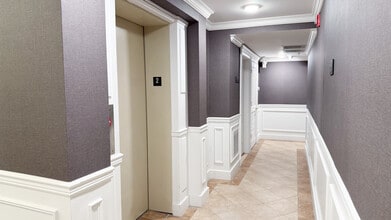 325 Union Blvd in Totowa, NJ - Foto de edificio - Building Photo