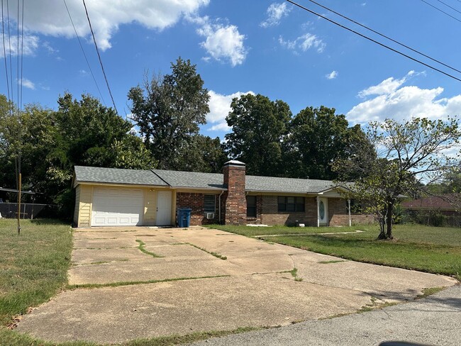 property at 422 Hardee Dr