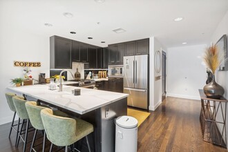 1590 Little Raven St, Unit 506 in Denver, CO - Foto de edificio - Building Photo