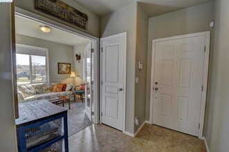 1710 SW Panorama Dr in Pullman, WA - Building Photo - Building Photo
