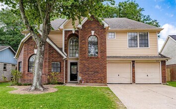 3022 Norwich St in Pearland, TX - Building Photo - Building Photo
