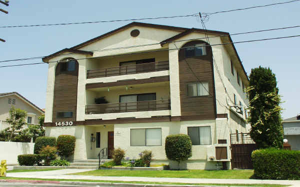 Casa Lemoli Apartments in Hawthorne, CA - Foto de edificio