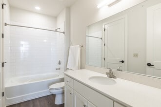 Cornerstone Apartments in Dayton, OH - Building Photo - Interior Photo