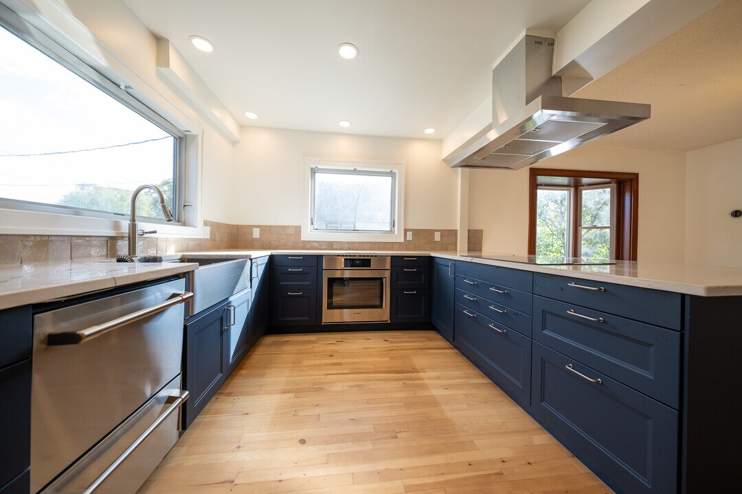 4958 N Morgan Ave in Minneapolis, MN - Building Photo