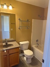 7428 Thomas Dr in Loves Park, IL - Building Photo - Building Photo