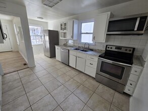 9277 Mason Creek Rd in Norfolk, VA - Building Photo - Building Photo