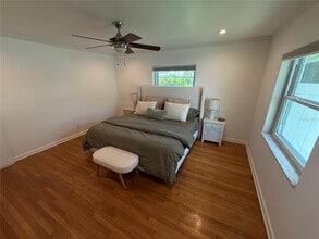 2315 Sunrise Dr SE in St. Petersburg, FL - Building Photo - Building Photo
