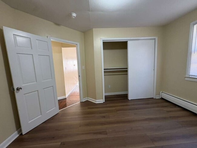 93 Wharton Pl, Unit 1 in West Haven, CT - Building Photo - Building Photo