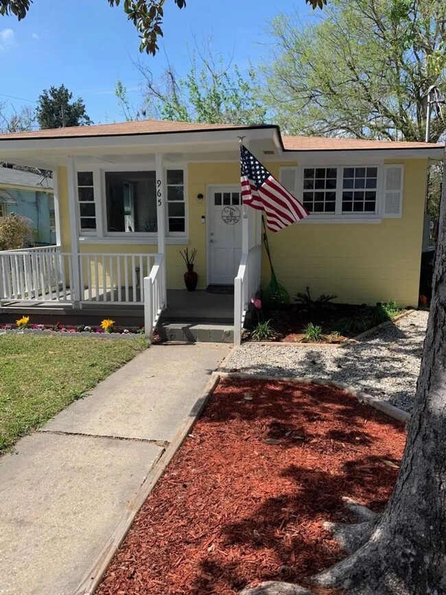 property at 965 Main St