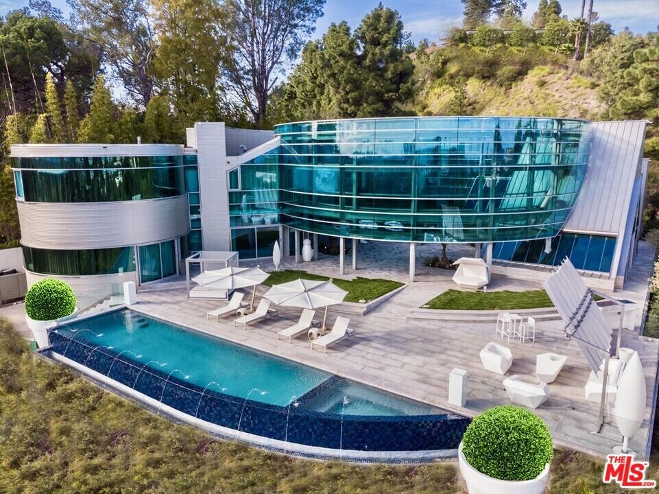 1169 Loma Linda Dr in Beverly Hills, CA - Building Photo