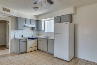 GC 3734 Apartments in Phoenix, AZ - Building Photo - Interior Photo