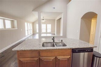 824 Lighthouse Ln in Savannah, TX - Building Photo - Building Photo