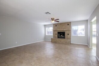 5523 W Villa Maria Dr in Glendale, AZ - Building Photo - Building Photo