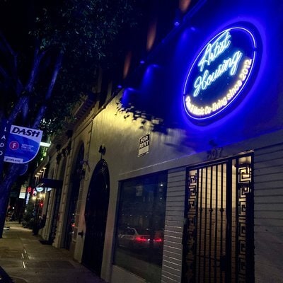 807 Flower St in Los Angeles, CA - Building Photo - Building Photo