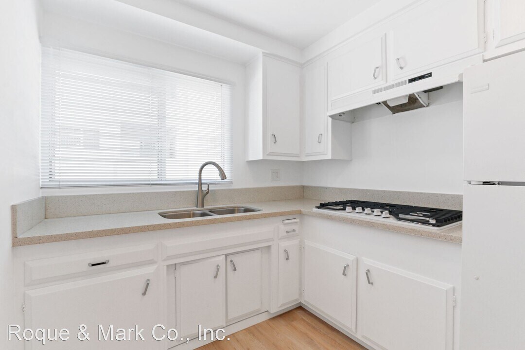 505 Idaho Ave in Santa Monica, CA - Building Photo