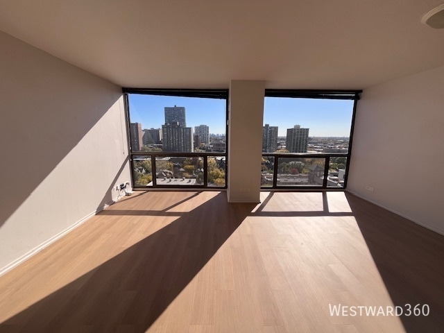 4343 N Clarendon Ave in Chicago, IL - Building Photo - Building Photo