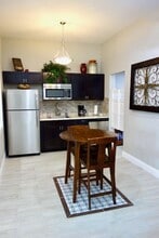 1212 Glen Garden Dr in Fort Worth, TX - Building Photo - Building Photo