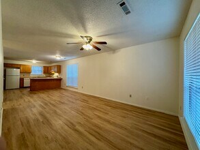 911 S Green Point Trce in Fayetteville, AR - Building Photo - Building Photo