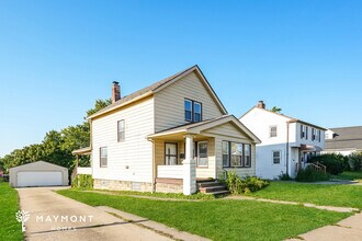 11416 Granger Rd in Cleveland, OH - Building Photo - Building Photo