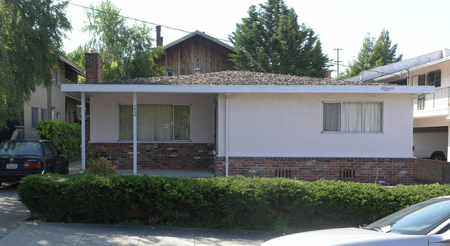 3838 Maybelle Ave in Oakland, CA - Building Photo - Building Photo