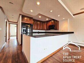 1354 N Dearborn St, Unit 19M in Chicago, IL - Foto de edificio - Building Photo