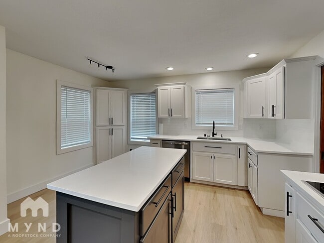 1906 NE Franklin St in Camas, WA - Building Photo - Building Photo