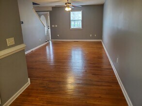 194 Gray Station Rd in Johnson City, TN - Building Photo - Building Photo