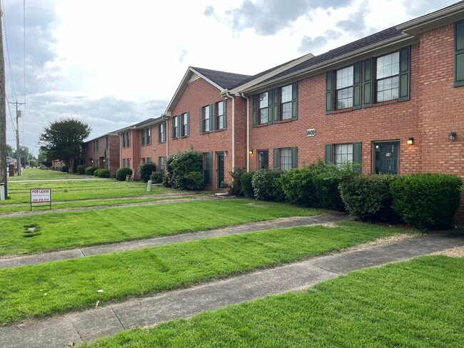 property at 1409 Brookline Ave SW