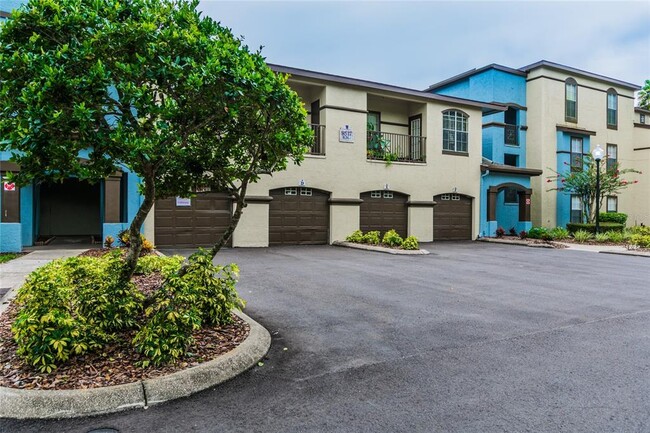 8517 Sea Harbour Ln in Temple Terrace, FL - Foto de edificio - Building Photo