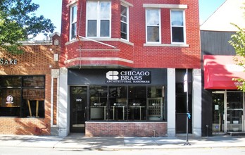 3912 N Lincoln Ave in Chicago, IL - Foto de edificio - Building Photo