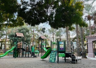 1918 Thunder Ridge Cir in Henderson, NV - Building Photo - Building Photo