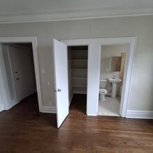 82 S Grove St, Unit C5 in East Orange, NJ - Building Photo - Building Photo