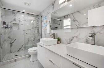 255 Glouchester St in Boca Raton, FL - Foto de edificio - Building Photo