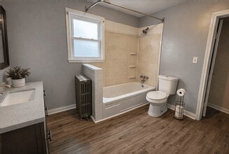 331 Sycamore Rd in Medway, OH - Building Photo - Building Photo