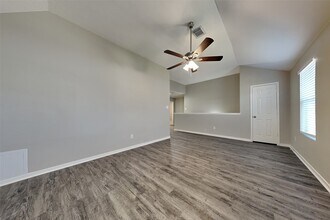 12115 Carriage Oak Cir in Humble, TX - Building Photo - Building Photo