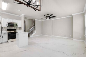 505 Kingscote Ct in Arlington, TX - Building Photo - Building Photo