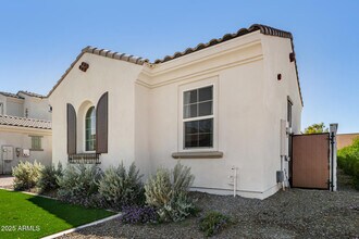 1646 S Sailors Ct in Gilbert, AZ - Building Photo - Building Photo