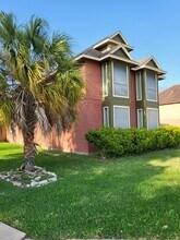 14810 Rancho Vista Dr in Houston, TX - Building Photo - Building Photo