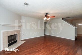 5703 Afton Ridge Ln in Houston, TX - Building Photo - Building Photo