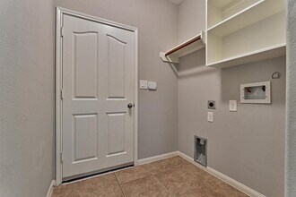 10022 Elkwood Glen Ln in Tomball, TX - Building Photo - Building Photo