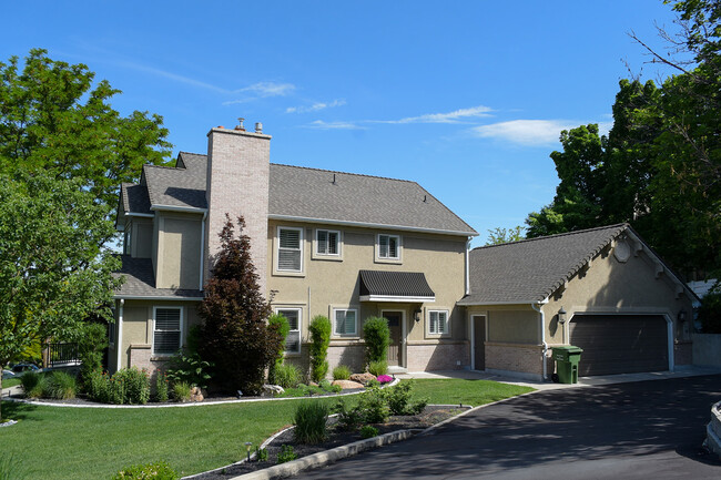 310 Abbey Ln in Providence, UT - Building Photo - Building Photo