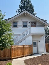 1322 Northwest Mount Washington Drive in Bend, OR - Building Photo - Building Photo
