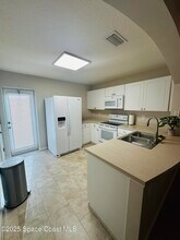 890 Luminary Cir in Melbourne, FL - Building Photo - Building Photo